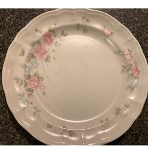 Set of 4 Pfaltzgraff TEA ROSE Dinner Plates 10 3/8" Flowers